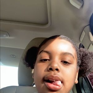 Meet your Posher, Kaylah